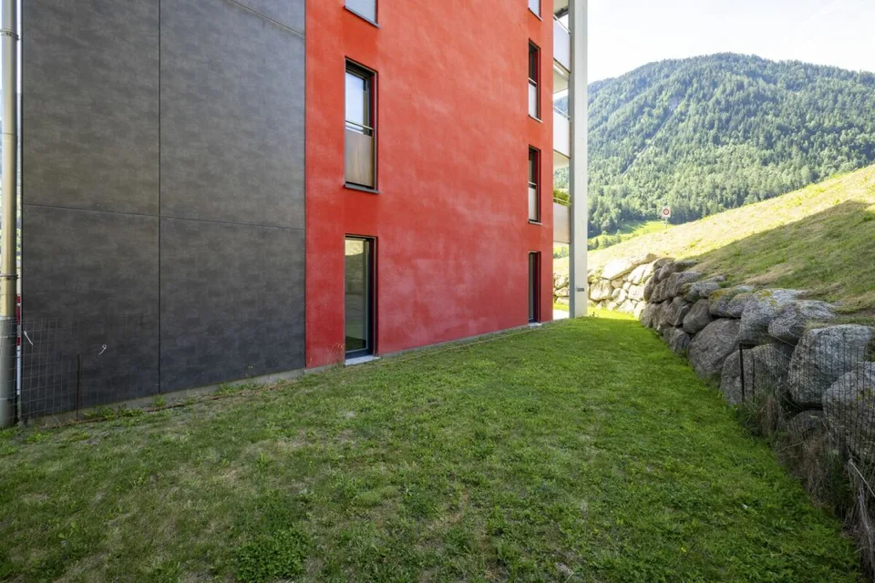 Spacieux 3 pièces 1/2 en rez-de-jardin de 107 m² – photo 17 sur 32