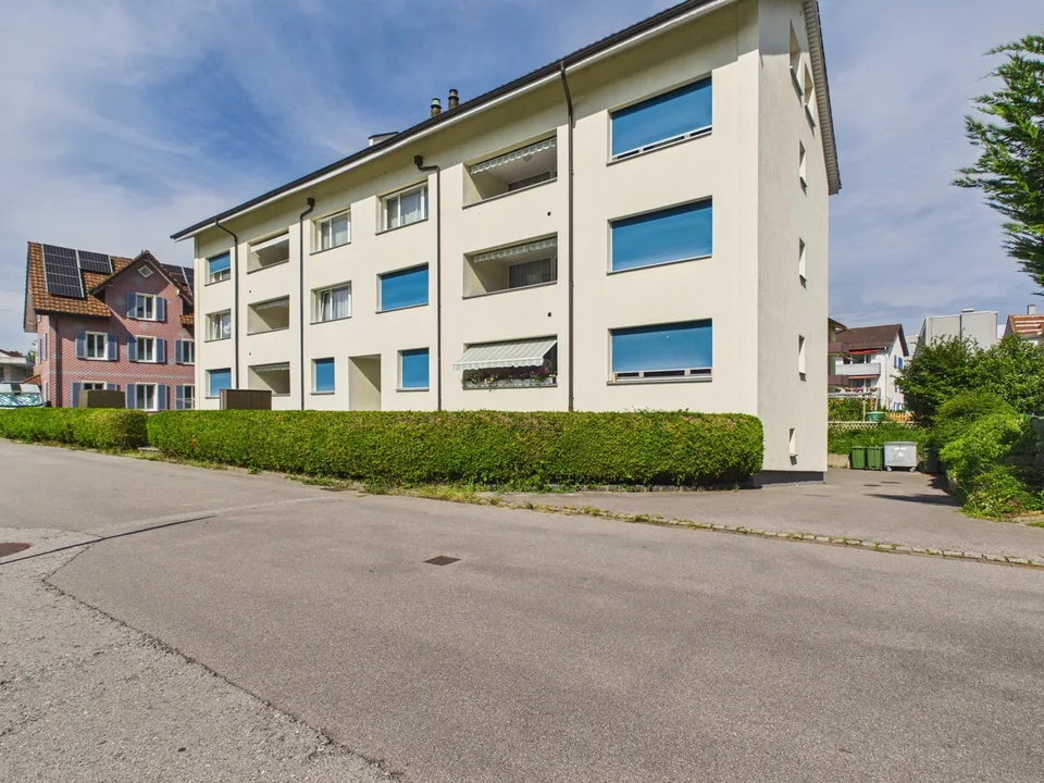 Charmante 4.5 Zimmer-Wohnung – Foto 4 von 5