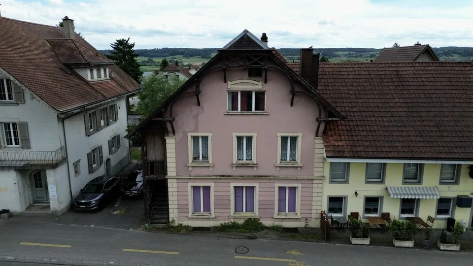 Casa plurifamiliare con potenziale di sviluppo versatile – foto 13 di 13