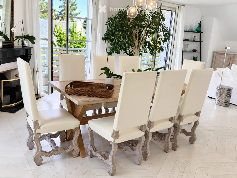 Rare Furnished Duplex Penthouse in Chêne-Bougeries