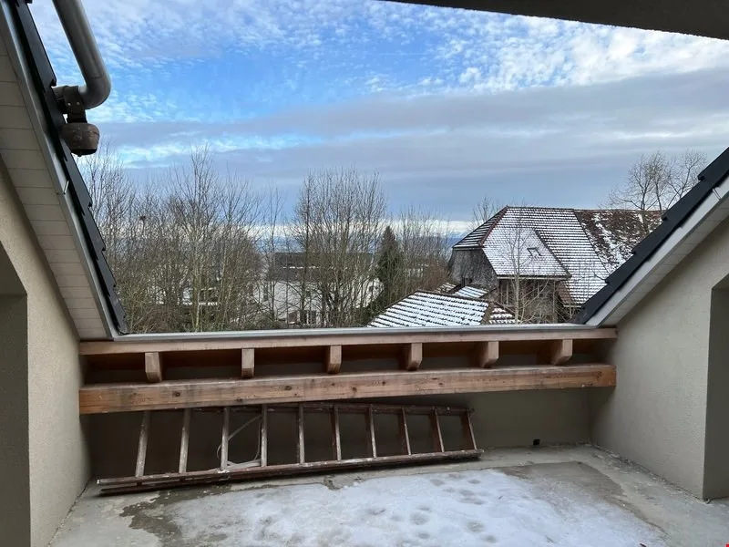 Très grand appartement de qualité 5,5 pièces en combles
