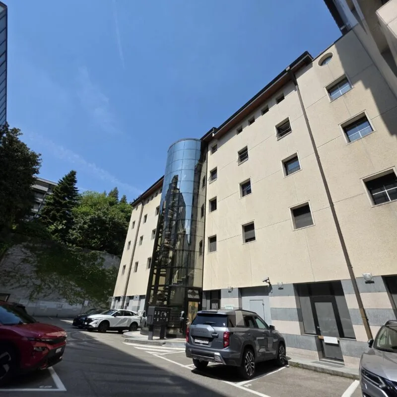 Büro in der Lugano-Innenstadt zu vermieten – Foto 2 von 15