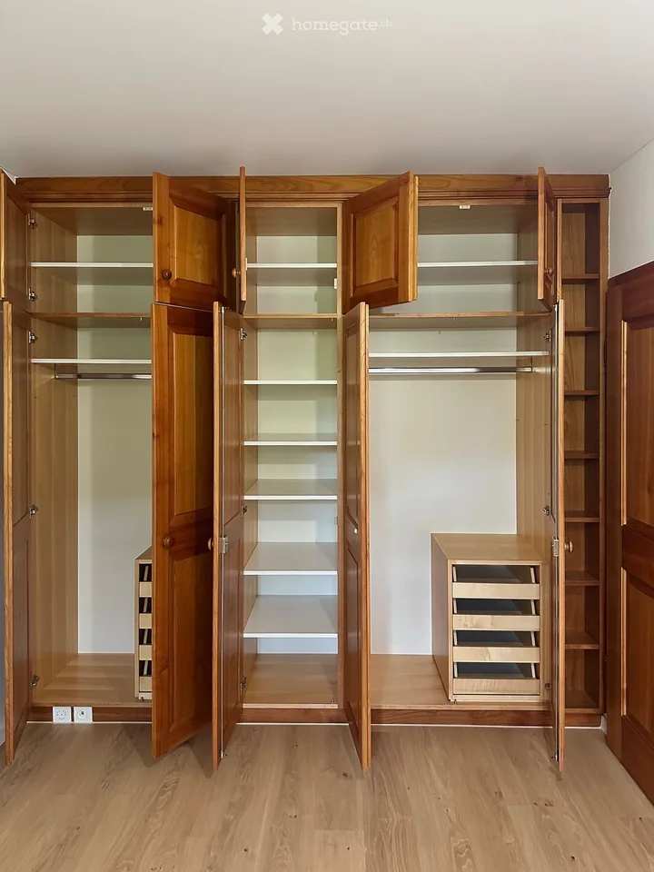 Delizioso appartamento di 2 camere al numero 24 di Dorfstrasse – disponibile immediatamente!