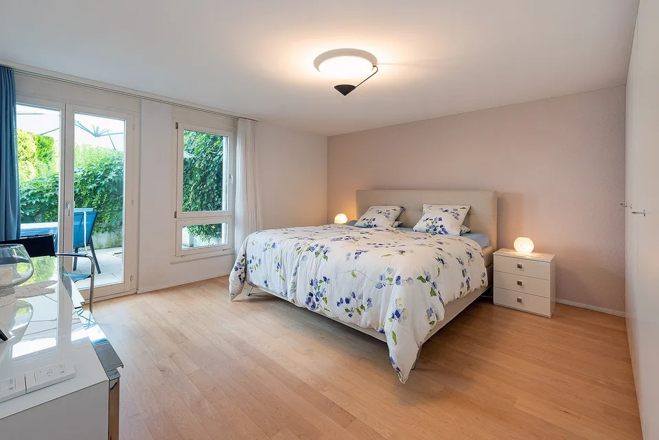 5.5-Room Terrace Apartment with 44 m² View Terrace – photo 9 of 12
