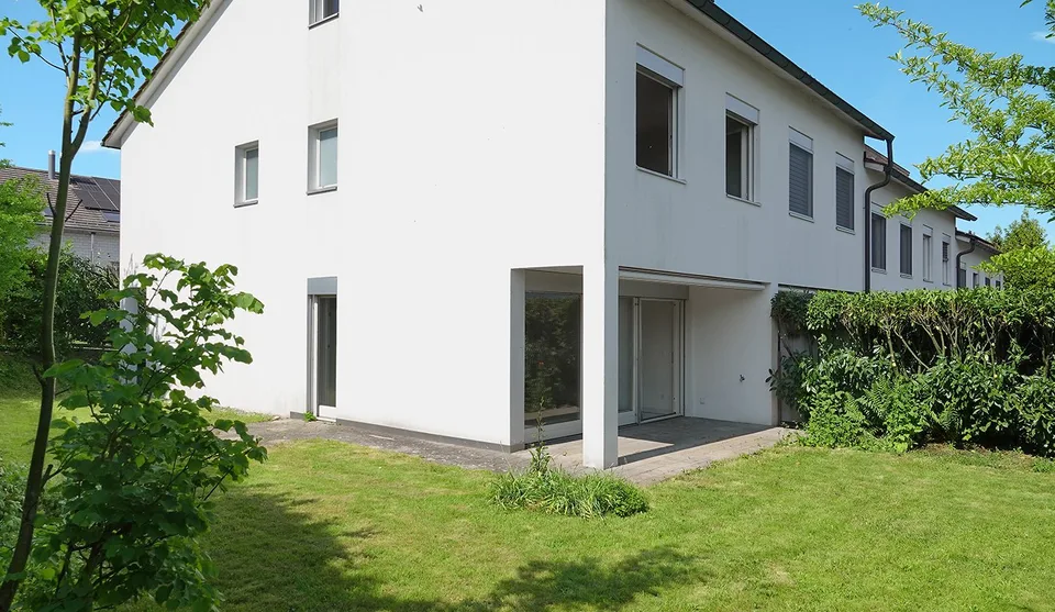 Familienidylle direkt an der Grünzone! – Foto 2 von 24