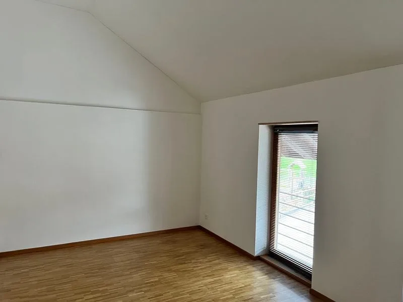 Bello appartamento 3,5 locali 100 m2 su 2 livelli, piano terra e 1° piano