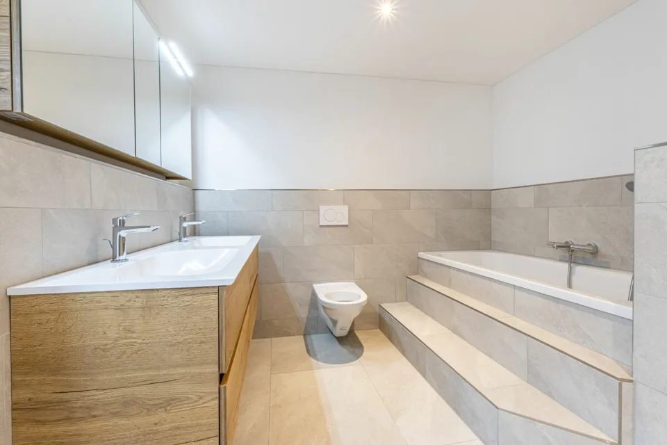 Casa unifamiliare indipendente di 7,5 locali in posizione centrale – foto 15 di 30