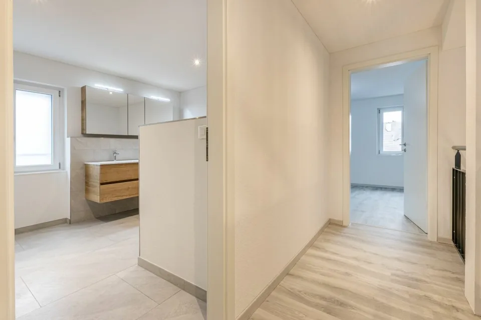 Casa unifamiliare indipendente di 7,5 locali in posizione centrale – foto 13 di 30