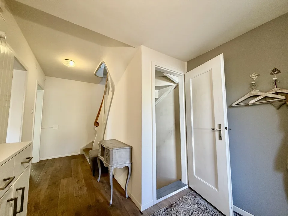 Charmante maison familiale jumelée de 6,5 pièces à Grenchen – photo 24 sur 30