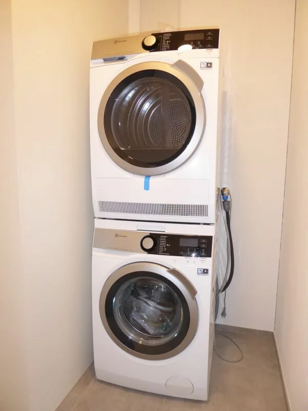 Brand new 2.5-room apartment in a sunny location