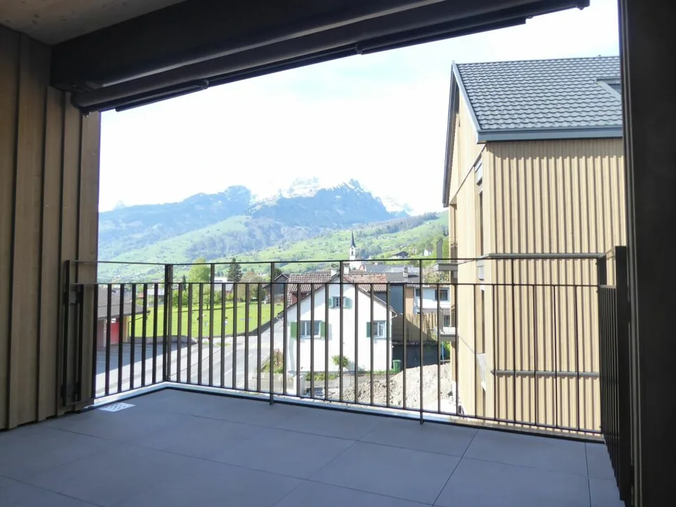 Brand new 2.5-room apartment in a sunny location