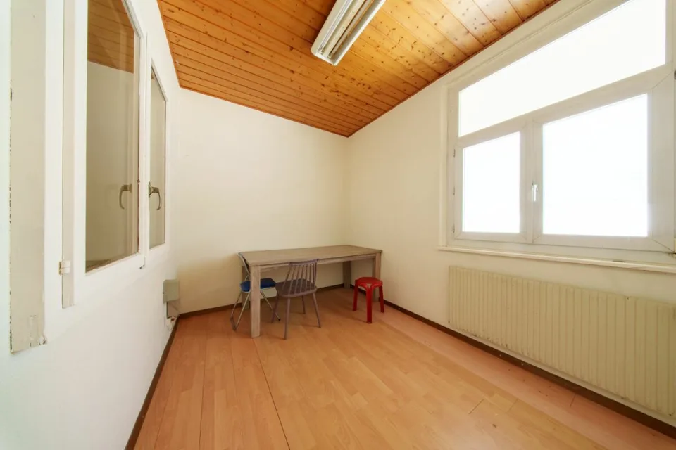 Gewerbliche Halle zur Verkauf – Foto 14 von 19