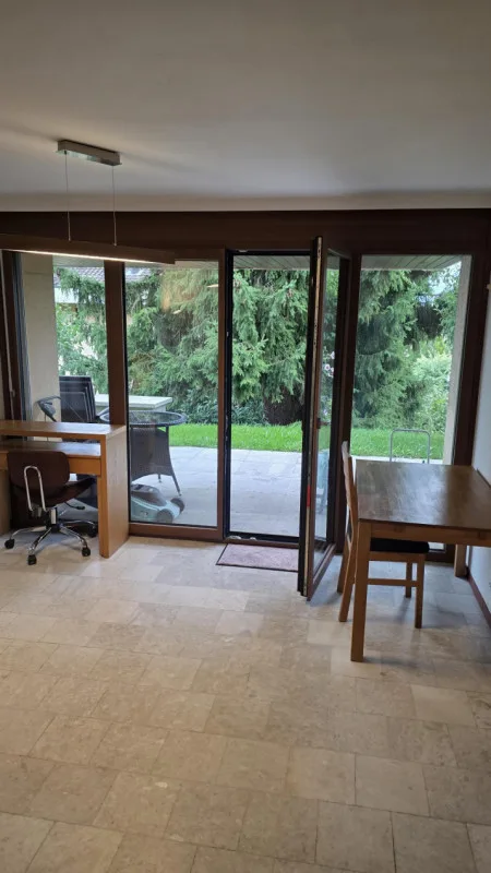 Magnifique 2 pièce meublé avec terrasse de 57m2 à deux min du lac/St-Sulpice VD