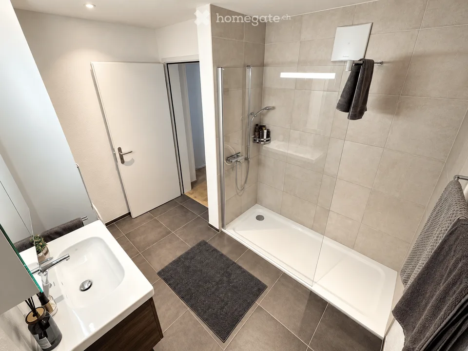 Moderne 2.5 Gartenwohnung