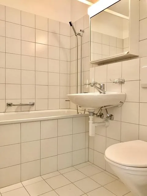 1.5 Maisonette apartment in a central, sunny and quiet location – photo 4 of 7