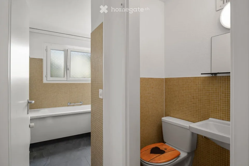 Charmant appartement 4 pièces avec balcon et belle vue sur la verdure à Mönchaltorf – photo 11 sur 16