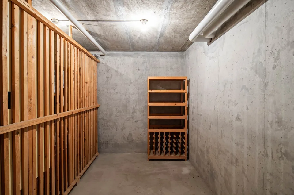Charmant appartement 4 pièces avec balcon et belle vue sur la verdure à Mönchaltorf – photo 15 sur 16