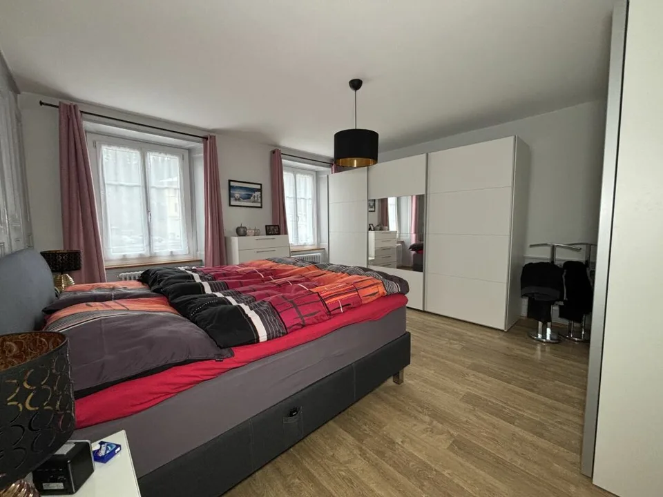Schönes Familienhaus mit Terrasse und Garten – Foto 14 von 28