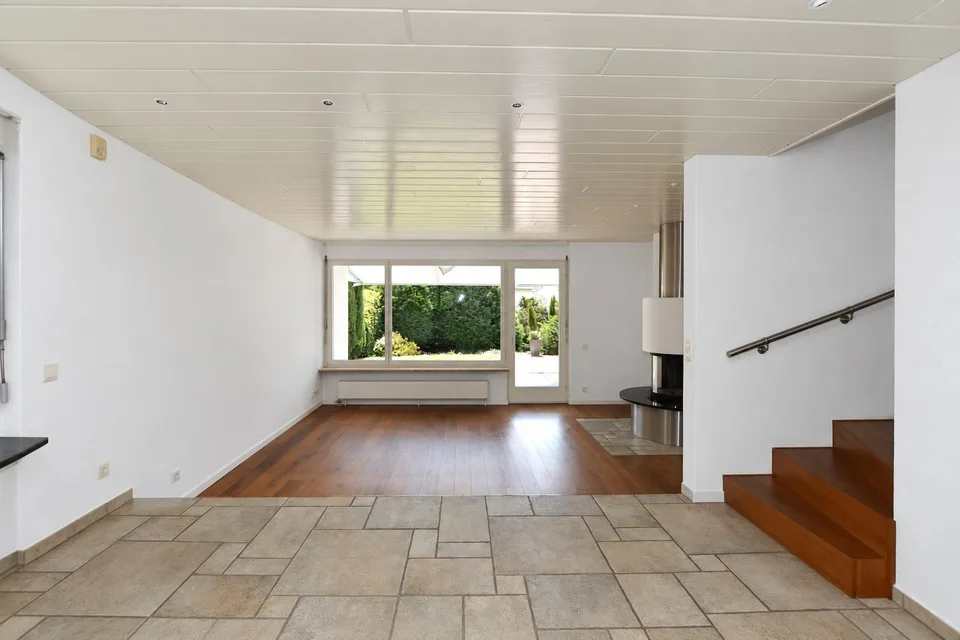 Charaktervolles Einfamilienhaus auf grosszügigem Grundstück – ein Paradies für Naturliebhaber – Foto 9 von 20