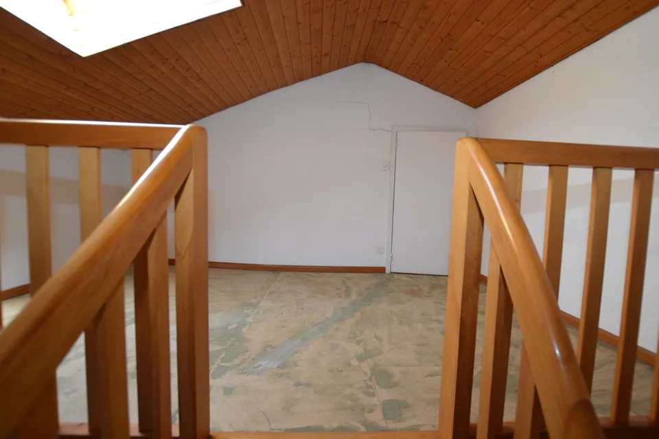 Charaktervolles Einfamilienhaus auf grosszügigem Grundstück – ein Paradies für Naturliebhaber – Foto 19 von 20