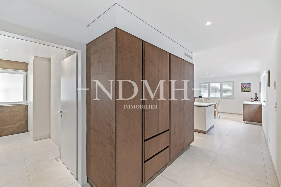 Geräumige 4,5-Zimmer-Wohnung in einer Wohngegend – Foto 5 von 26