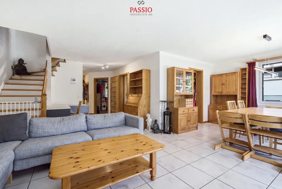 Maison jumelée de 6,5 pièces avec beaucoup d'espace pour la famille – photo 7 sur 13