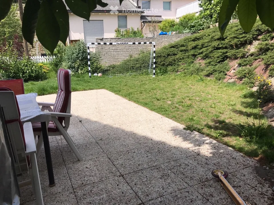 Duplex mit 4.5 Zimmern und Blick sowie Garten von etwa 120 m²