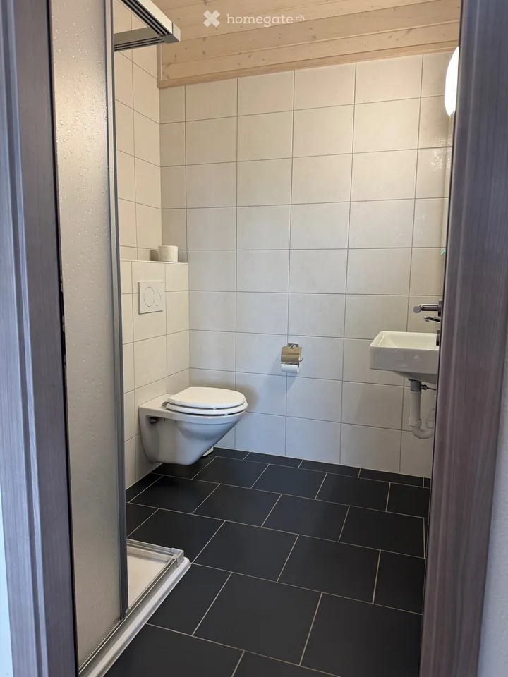 Petit appartement-maison de 2 pièces avec petit jardin
