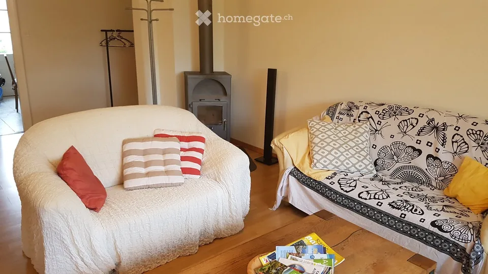 4.5 Zimmerwohnung 80m2 möbliert