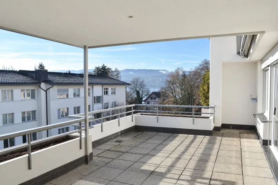 Votre belle nouvelle maison près du lac - limitée jusqu'au 31.03.2028