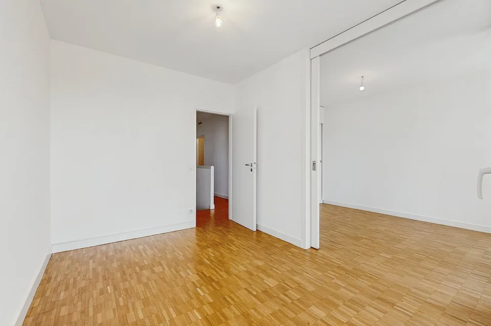 Duplex dans le quartier de la Jonction – foto 22 di 26