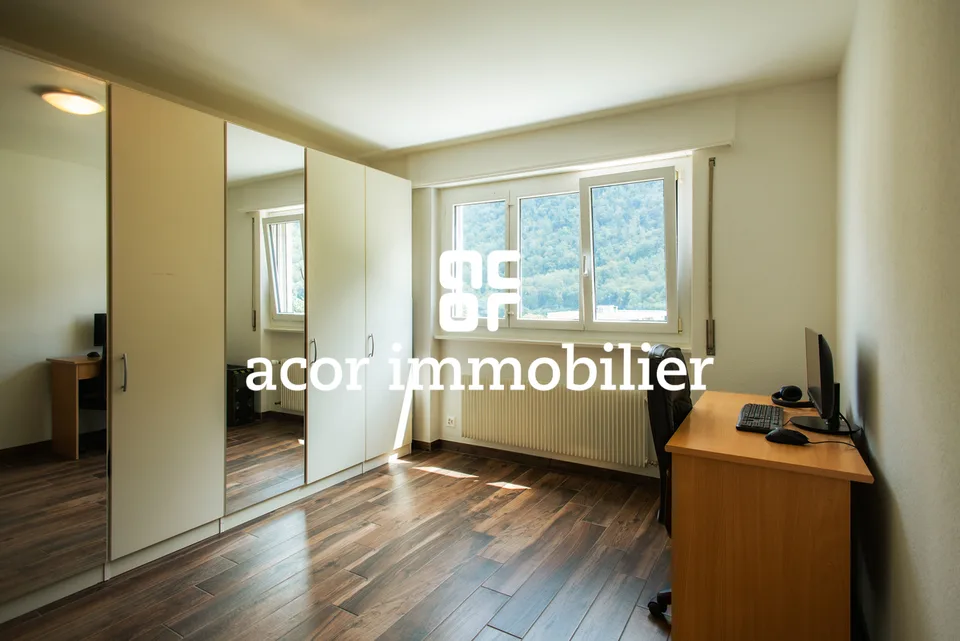 Prächtige 4.5-Zimmer-Wohnung renoviert mit freier Sicht in Martigny – Foto 4 von 5