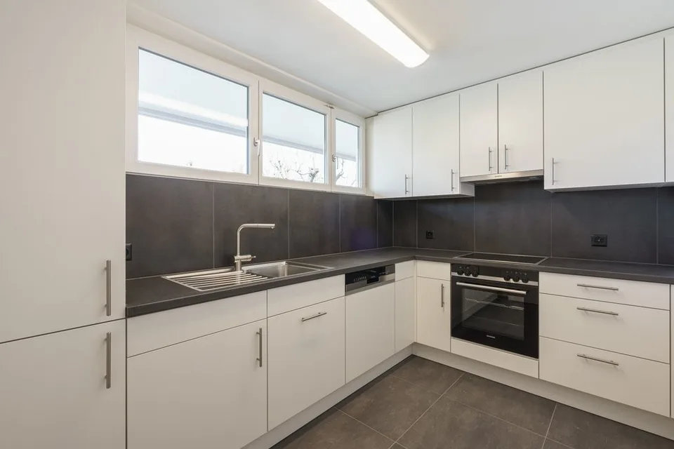 3 Zimmer Wohnung, 4106 Therwil