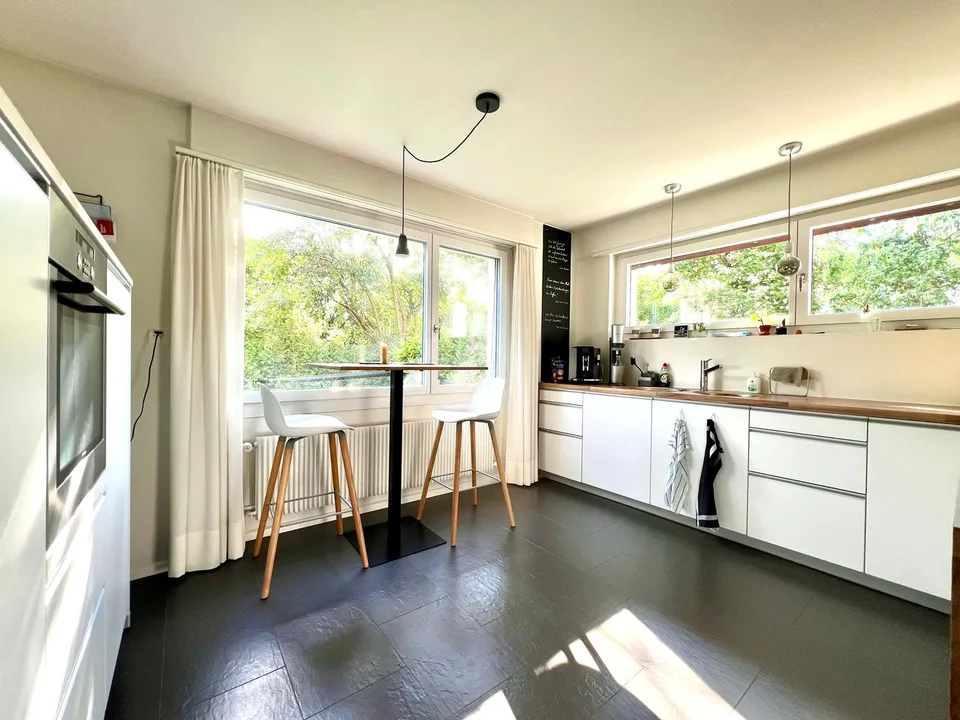 Ruhige Lage mit grossem Garten