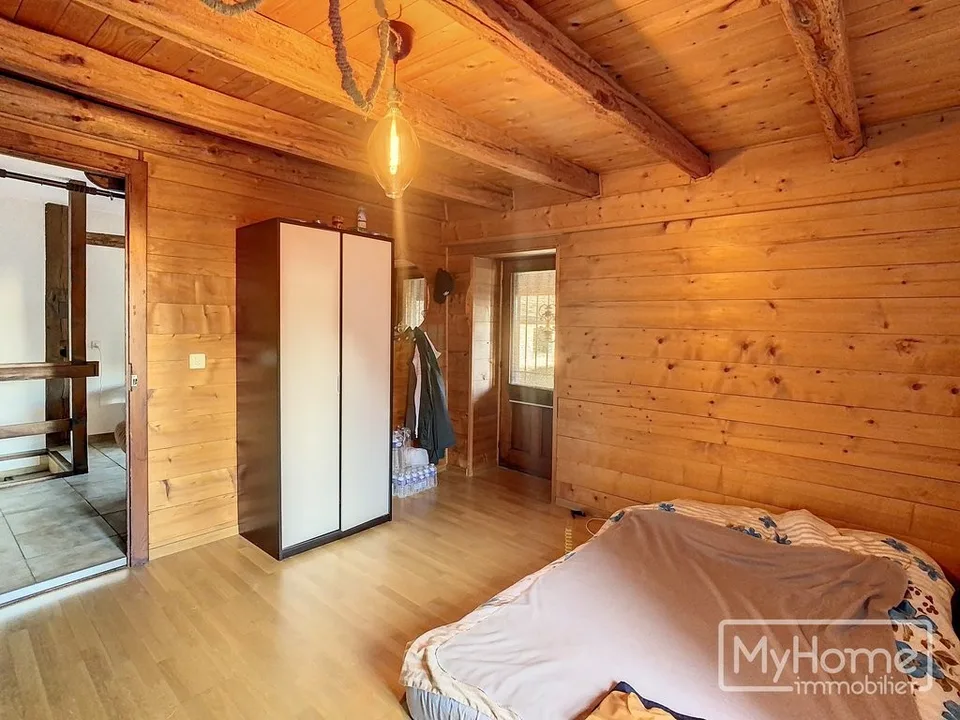 4 chambres indépendantes à louer dans un appartement en colocation.