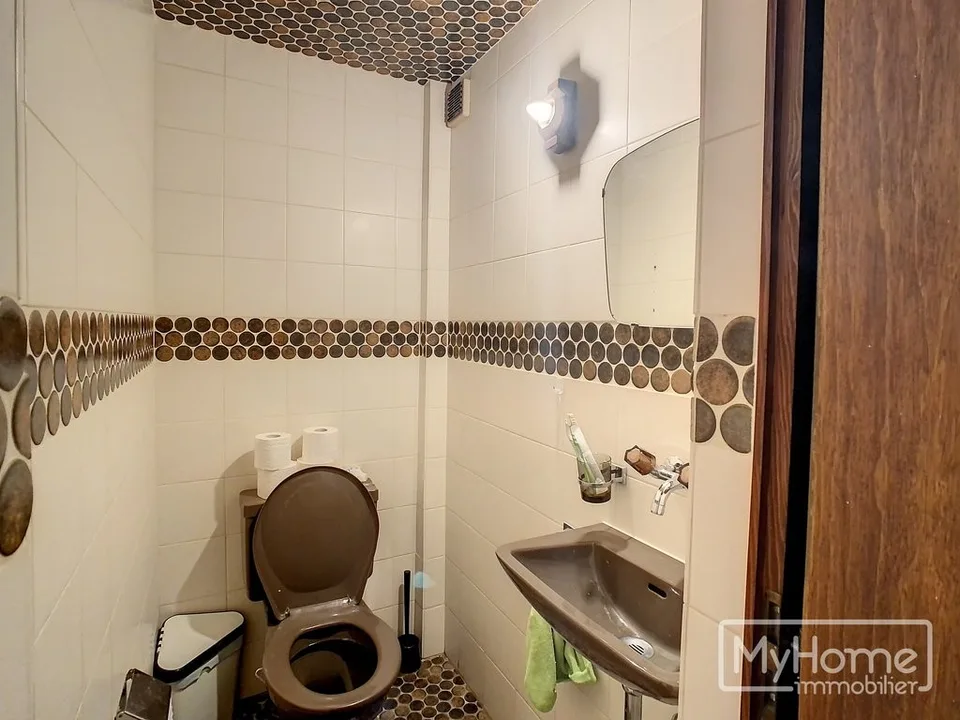 4 chambres indépendantes à louer dans un appartement en colocation.