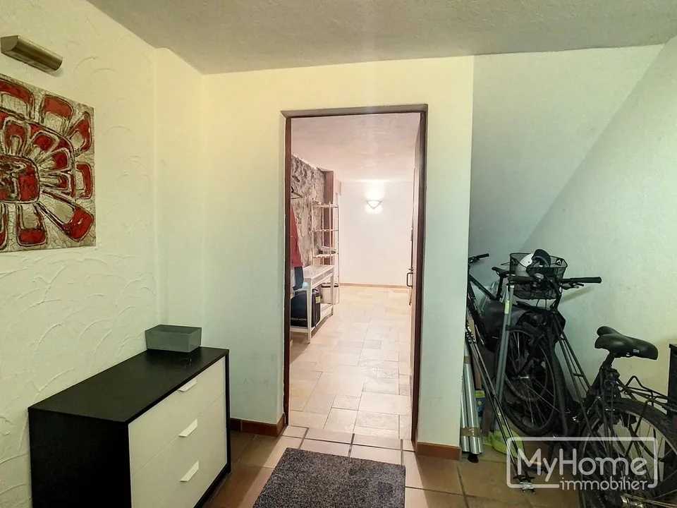 4 chambres indépendantes à louer dans un appartement en colocation.
