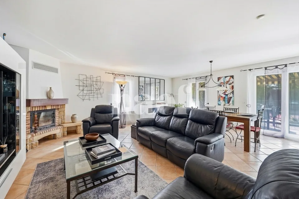 6 Zimmer Einfamilienhaus in Begnins – Foto 3 von 14