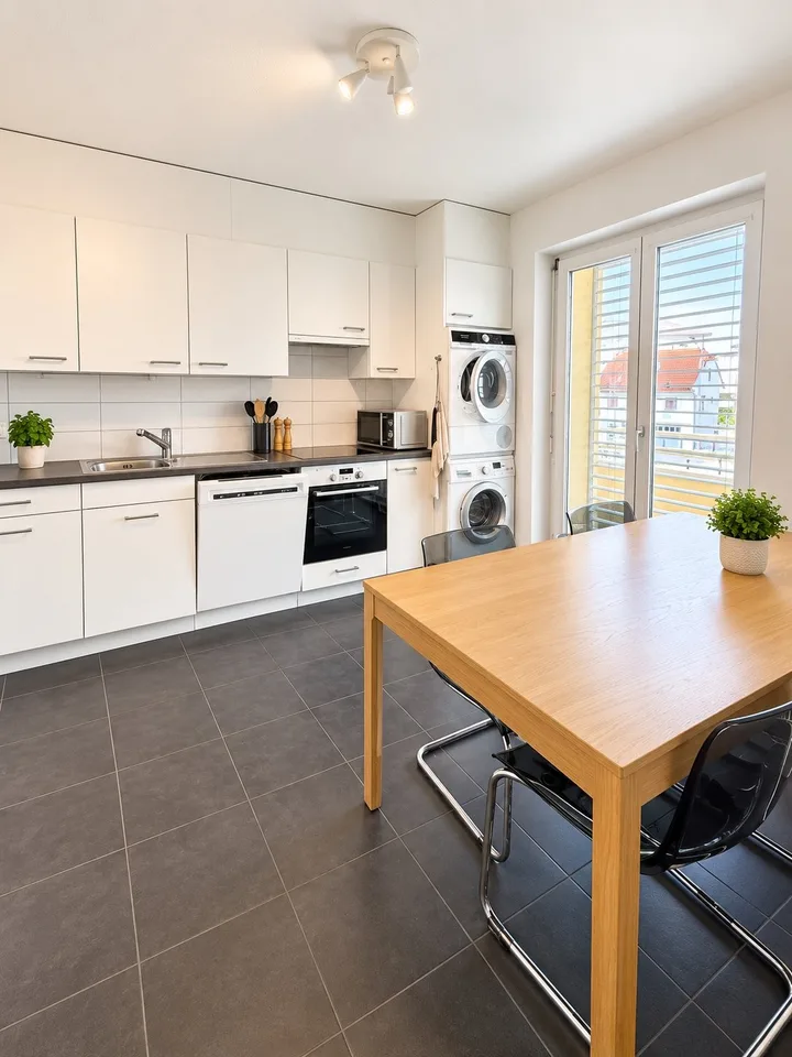 Dreizimmerwohnung im ersten Stock