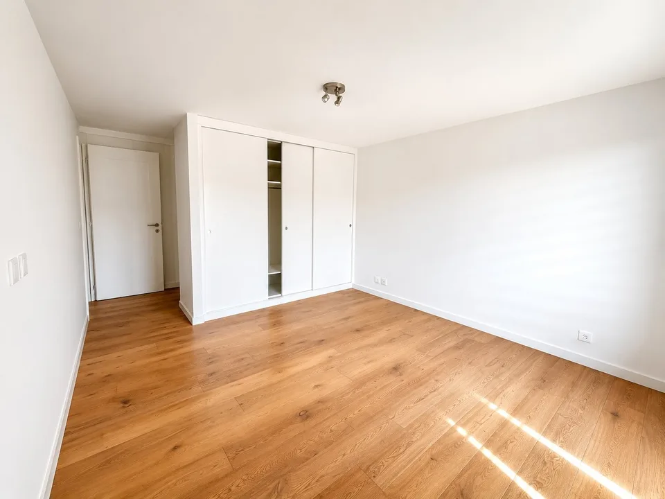 Wohnung mit 3,5 Zimmern im 2. Stock mit freier Sicht