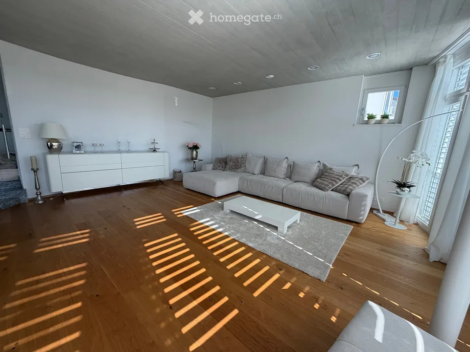 Casa familiare affascinante di 5 locali ad Arni AG