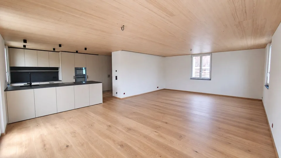 Casa di 5,5 locali - una casa moderna con molto spazio per tutta la famiglia