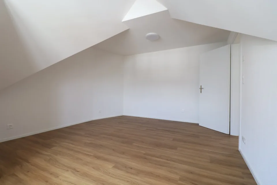 Charmant appartement de 3,5 pièces avec balcon à Matzingen