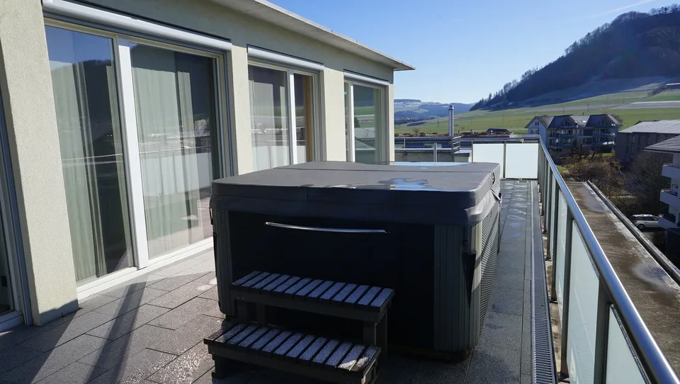 Appartement d'attique exclusif avec Jacuzzi !