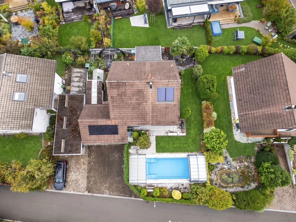 Familienidylle mit Pool und Garten – Foto 11 von 11