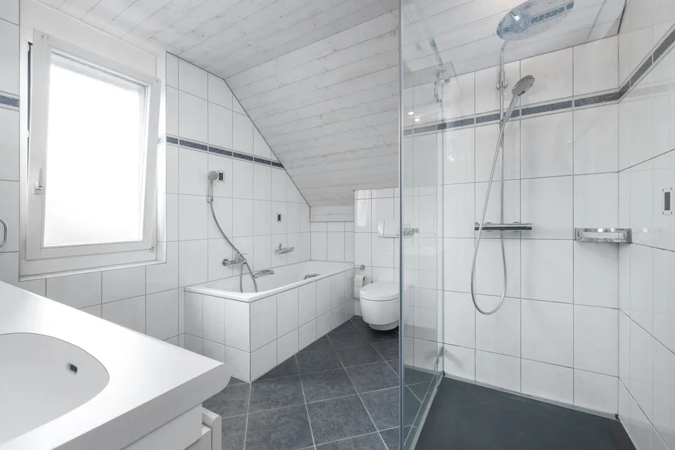 Familienidylle mit Pool und Garten – Foto 6 von 11
