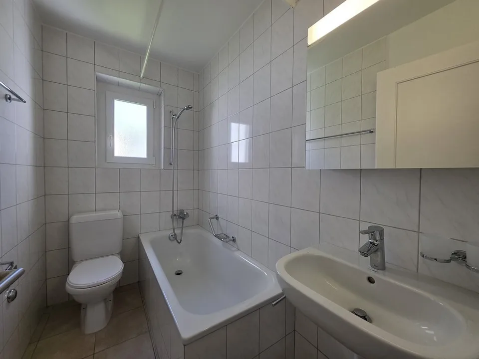 Schönes 4-Zimmer-Apartment in einem angenehmen Viertel – Foto 6 von 7