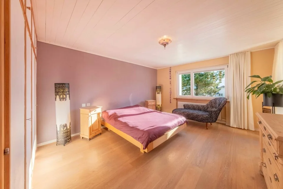 Maison individuelle unique de 5,5 à 6,5 pièces à Malans TEMPORAIRE