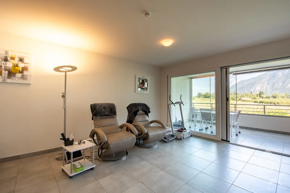 Schönes 2.5-Zimmer-Apartment in den Bädern von Saillon – Foto 3 von 12
