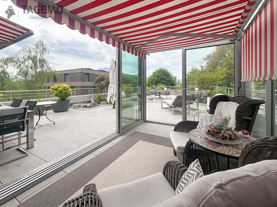 A due minuti a piedi dal lago. Terrazza di 100 m². Uno spazio libero che si trova raramente a Lucerna. – foto 16 di 21